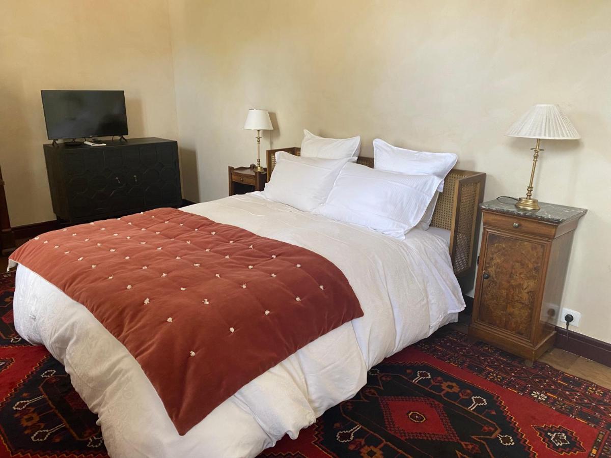 La Thebauderie Hotel มองต์ฟอร์-ลาโมรี ภายนอก รูปภาพ